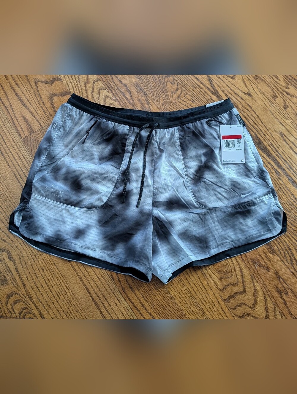 NEW! Men's Nike Running Division Dri-fit 4" Running Shorts Size Large